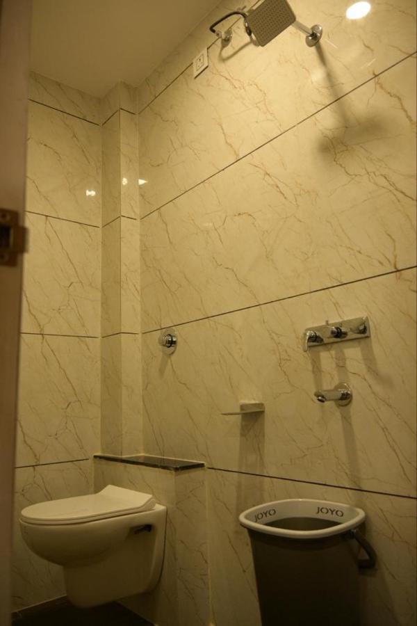 Hotel Anand อุจเจน ภายนอก รูปภาพ